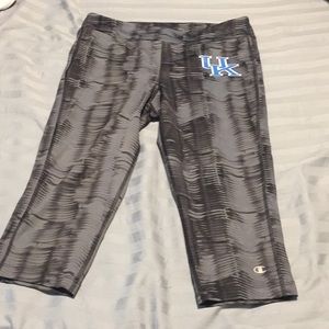 University of Kentucky three quarter leggings